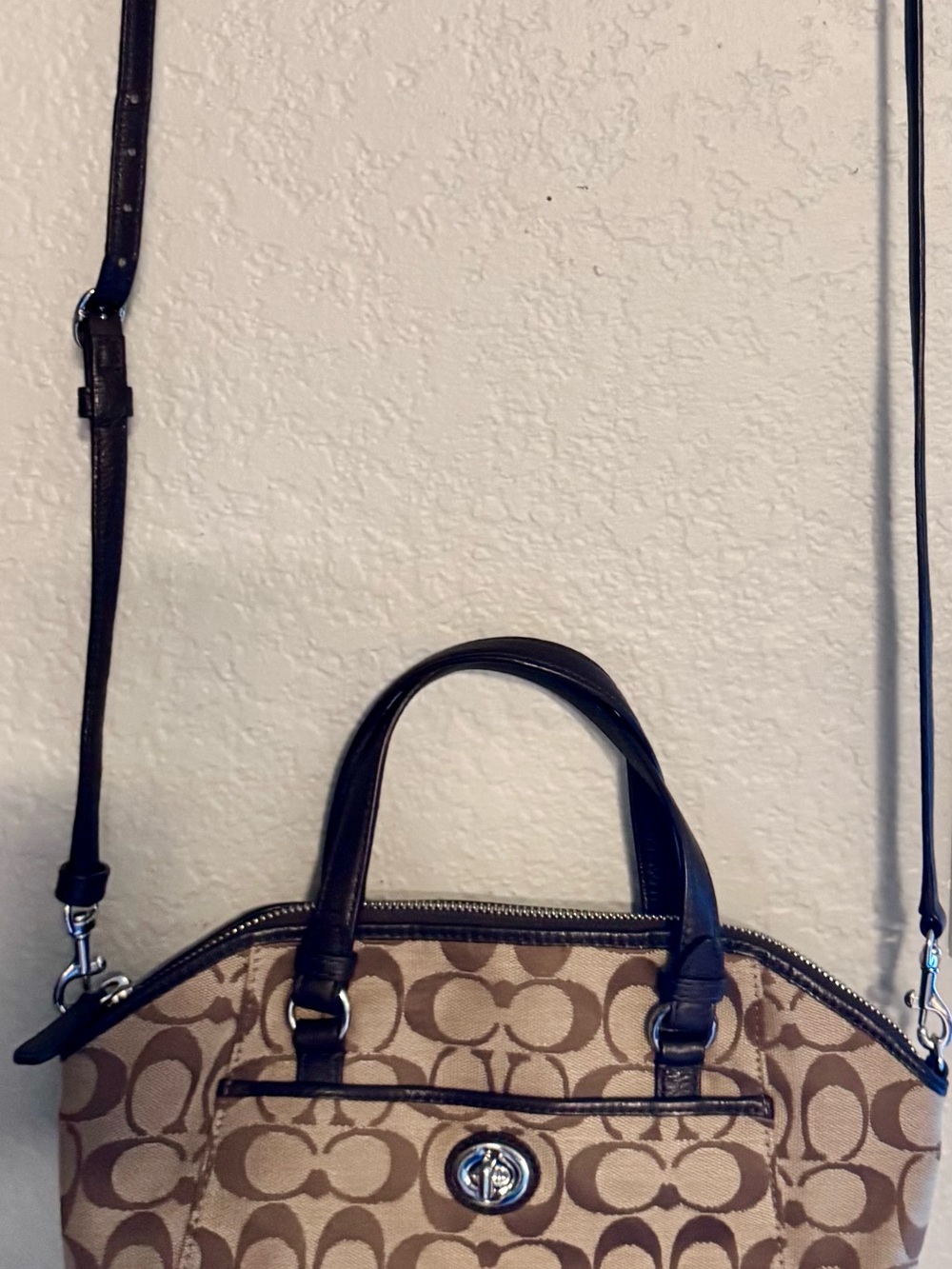 Coach Beige and Brown Signature Canvas Satchel w/dust bag. - Picture 2 of 10